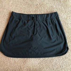 BRAND NEW Magellan Outdoors skort